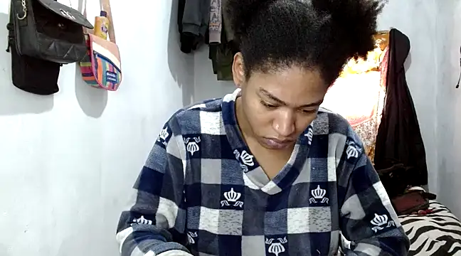 Snapshot of angelamarie1 chatting on March 2025 01:44:02 PM angelamarie1 online show from March 2025 01:44:02 PM