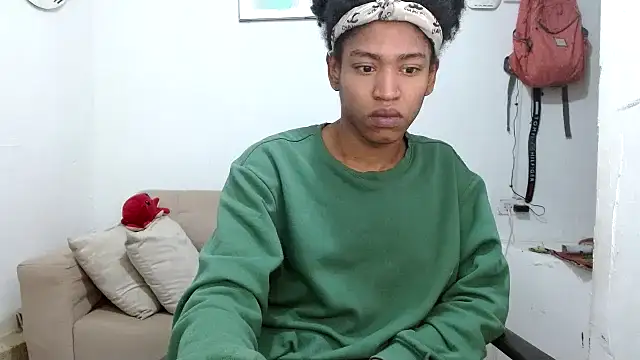 angelamarie1 online show from February 2026 12:19:01 AM