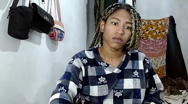 Snapshot of angelamarie1 chatting on February 2025 10:27:02 AM angelamarie1 online show from February 2025 10:27:02 AM