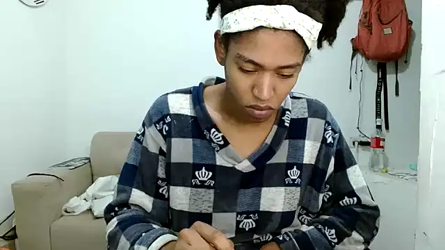 angelamarie1 online show from November 2025 08:47:02 AM