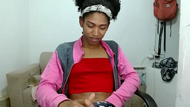 angelamarie1 online show from November 2025 09:41:01 PM