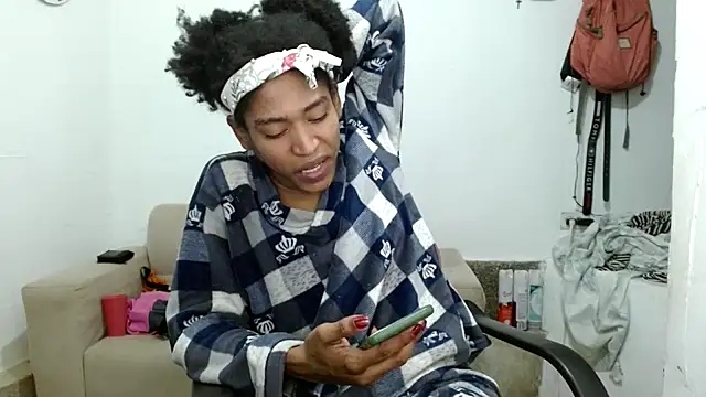 angelamarie1 online show from November 2025 09:42:01 AM