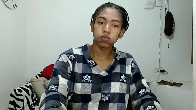 Snapshot of angelamarie1 chatting on April 2026 11:50:02 AM angelamarie1 online show from April 2026 11:50:02 AM