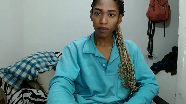 angelamarie1 online show from December 2025 11:54:02 AM