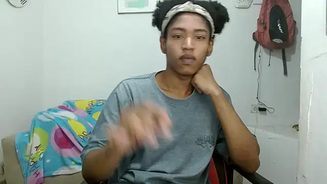 angelamarie1 online show from February 2026 07:22:01 PM