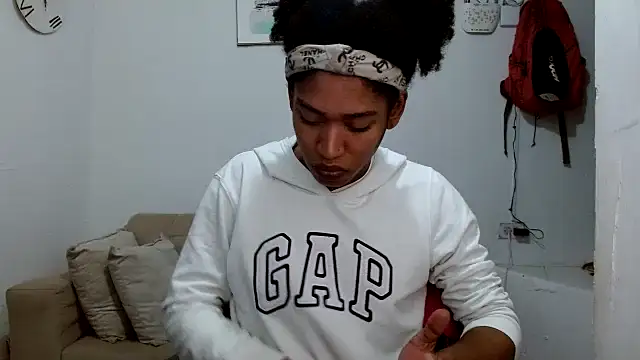 angelamarie1 online show from February 2026 06:26:01 AM