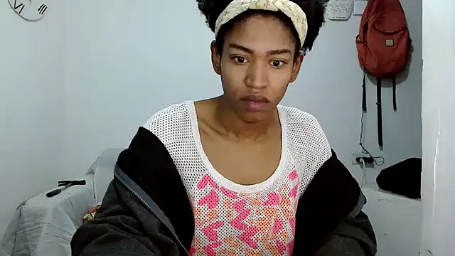 Snapshot of angelamarie1 chatting on October 2025 10:38:02 AM angelamarie1 online show from October 2025 10:38:02 AM