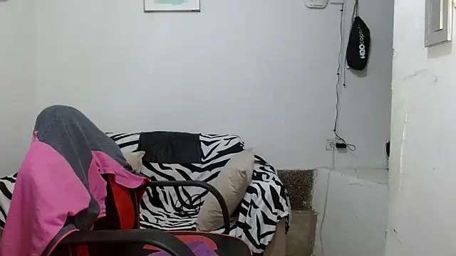 angelamarie1 online show from March 2026 12:08:04 AM