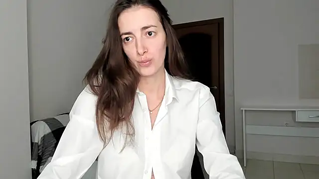 Sabrina Mur online show from October 2025 10:25:02 AM