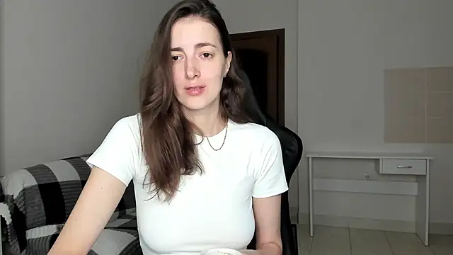 Sabrina Mur online show from October 2025 01:10:02 PM