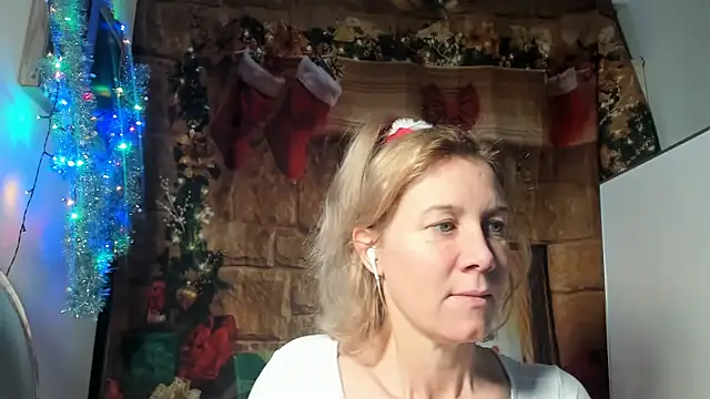 Lola Belgium online show from December 2025 09:03:02 AM