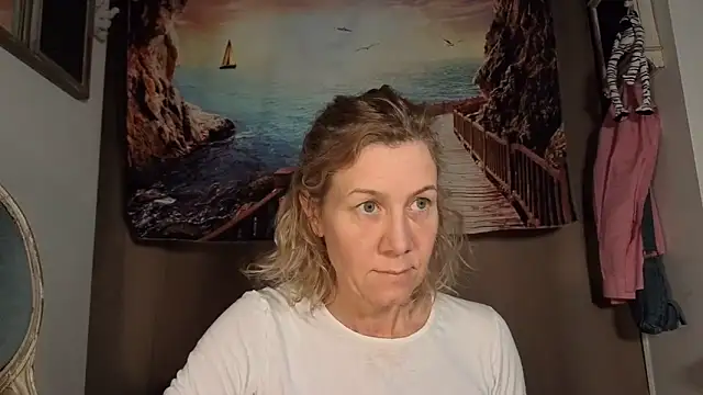 Lola Belgium online show from May 2026 05:36:02 AM