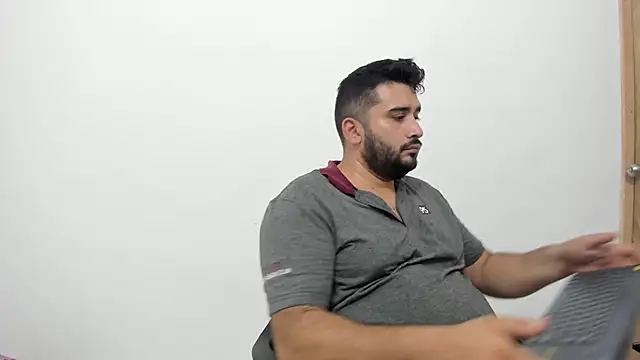 Snapshot of isearchcompany chatting on September 2025 02:36:01 AM isearchcompany online show from September 2025 02:36:01 AM