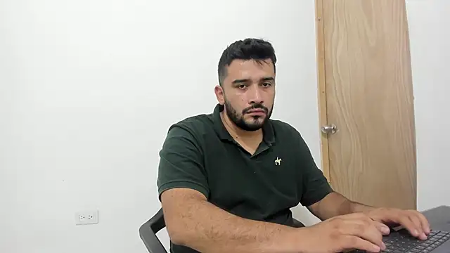 Snapshot of isearchcompany chatting on September 2025 03:28:01 AM isearchcompany online show from September 2025 03:28:01 AM