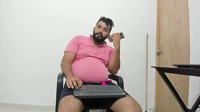 Snapshot of isearchcompany chatting on November 2025 04:12:02 PM isearchcompany online show from November 2025 04:12:02 PM