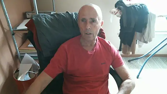 Snapshot of olibrius71 chatting on February 2026 01:13:02 PM olibrius71 online show from February 2026 01:13:02 PM