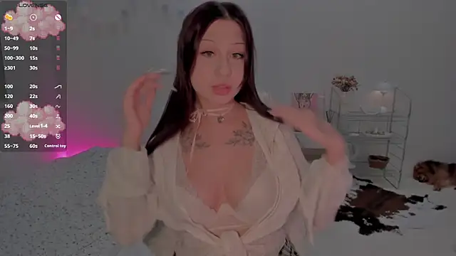 Mary tiim online show from October 2025 02:16:01 PM