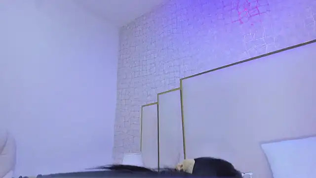 paola rodriguez online show from March 2026 11:57:02 AM