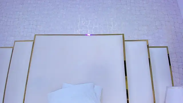 paola rodriguez online show from November 2025 11:36:01 AM