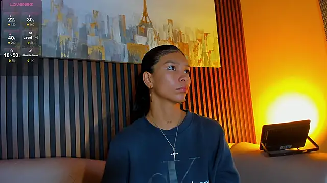 LauraAristizabal online show from March 2026 12:35:02 PM