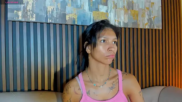 LauraAristizabal online show from February 2026 12:34:02 PM