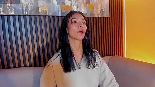 LauraAristizabal online show from March 2026 12:41:01 PM