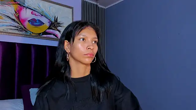 LauraAristizabal online show from February 2026 12:36:01 PM