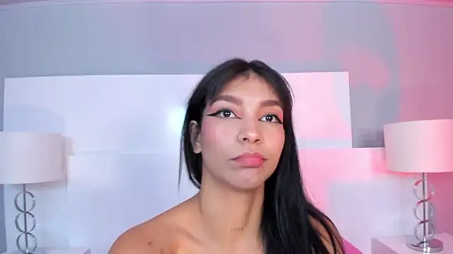 LauraAristizabal online show from March 2025 03:48:02 PM
