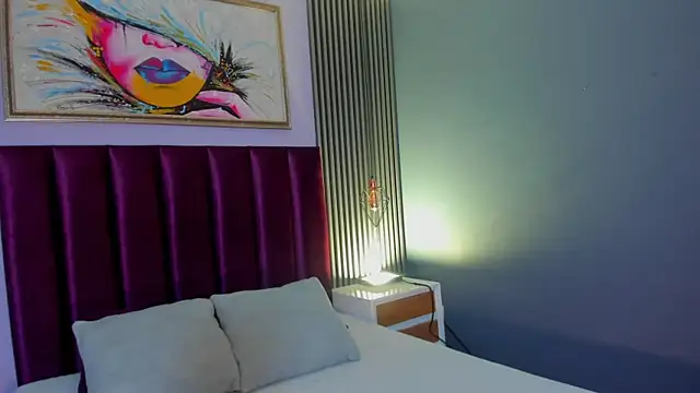 LauraAristizabal online show from April 2026 12:34:01 PM