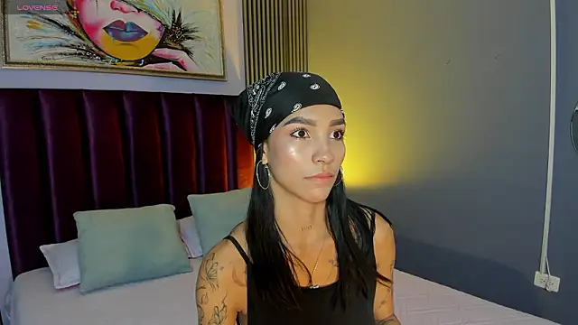 LauraAristizabal online show from March 2026 12:28:02 PM