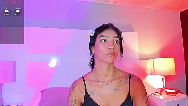 LauraAristizabal online show from January 2026 12:31:02 PM