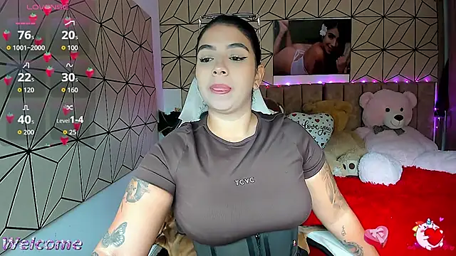 Snapshot of vane_lopez_ chatting on September 2025 05:30:01 PM vane lopez online show from September 2025 05:30:01 PM