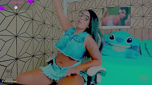 vane lopez  online show from March 2026 08:41:02 PM