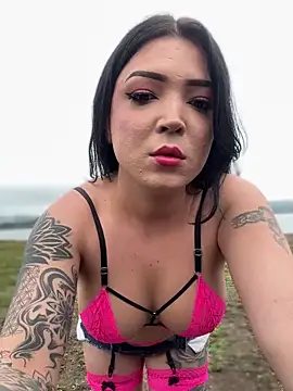 Karol Green Motorcycle online show from March 2025 12:24:01 PM