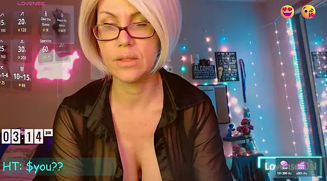 EmmaIsHere online show from March 2025 09:16:02 PM