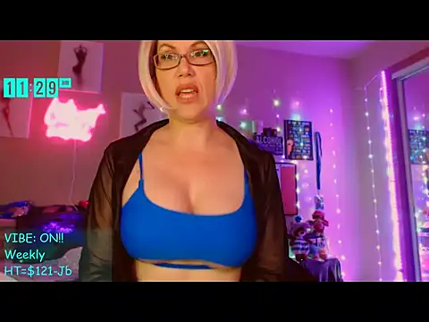 EmmaIsHere online show from April 2026 05:30:01 PM
