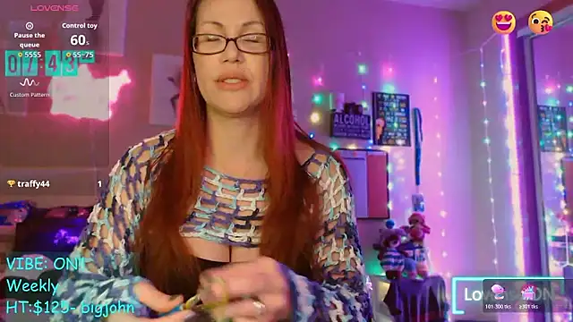 EmmaIsHere online show from December 2025 02:42:02 PM