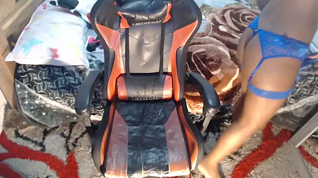 Snapshot of sexyjustin202 chatting on November 2025 10:57:02 PM sexyjustin202 online show from November 2025 10:57:02 PM