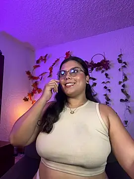 kittylu   online show from November 2025 02:37:02 AM