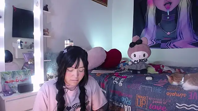 miaa-lee online show from January 2026 03:57:02 AM