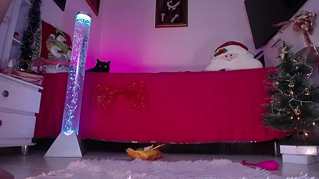 Snapshot of miaa-lee chatting on December 2025 04:39:02 AM miaa-lee online show from December 2025 04:39:02 AM