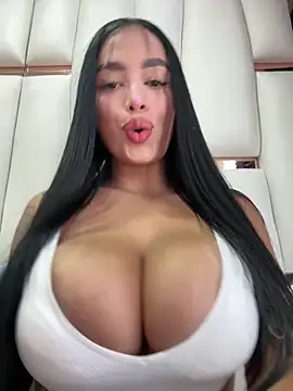 perla kem  online show from June 2026 12:58:02 PM