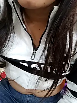 CuteSarikaLIVE online show from November 2025 04:01:01 AM