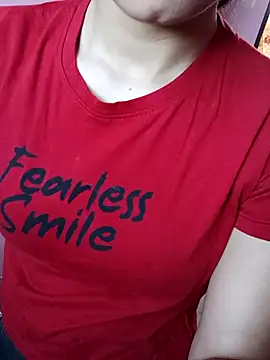 Snapshot of CuteSarikaLIVE chatting on March 2026 03:39:02 AM CuteSarikaLIVE online show from March 2026 03:39:02 AM