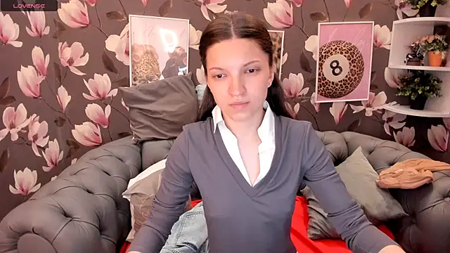 MelaniGrand online show from June 2026 08:20:01 AM
