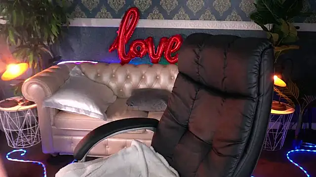 AmellyMilly online show from February 2026 07:58:01 PM