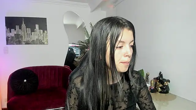 Snapshot of Meghan320 chatting on November 2025 11:37:02 AM Meghan320 online show from November 2025 11:37:02 AM