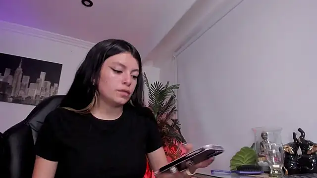 Meghan320 online show from April 2026 09:39:33 PM