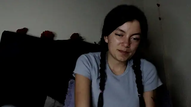 Snapshot of Meghan320 chatting on March 2025 05:06:02 AM Meghan320 online show from March 2025 05:06:02 AM