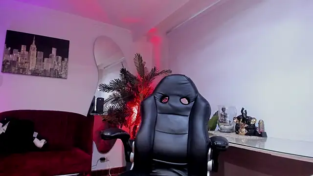 Meghan320 online show from March 2026 11:31:01 AM